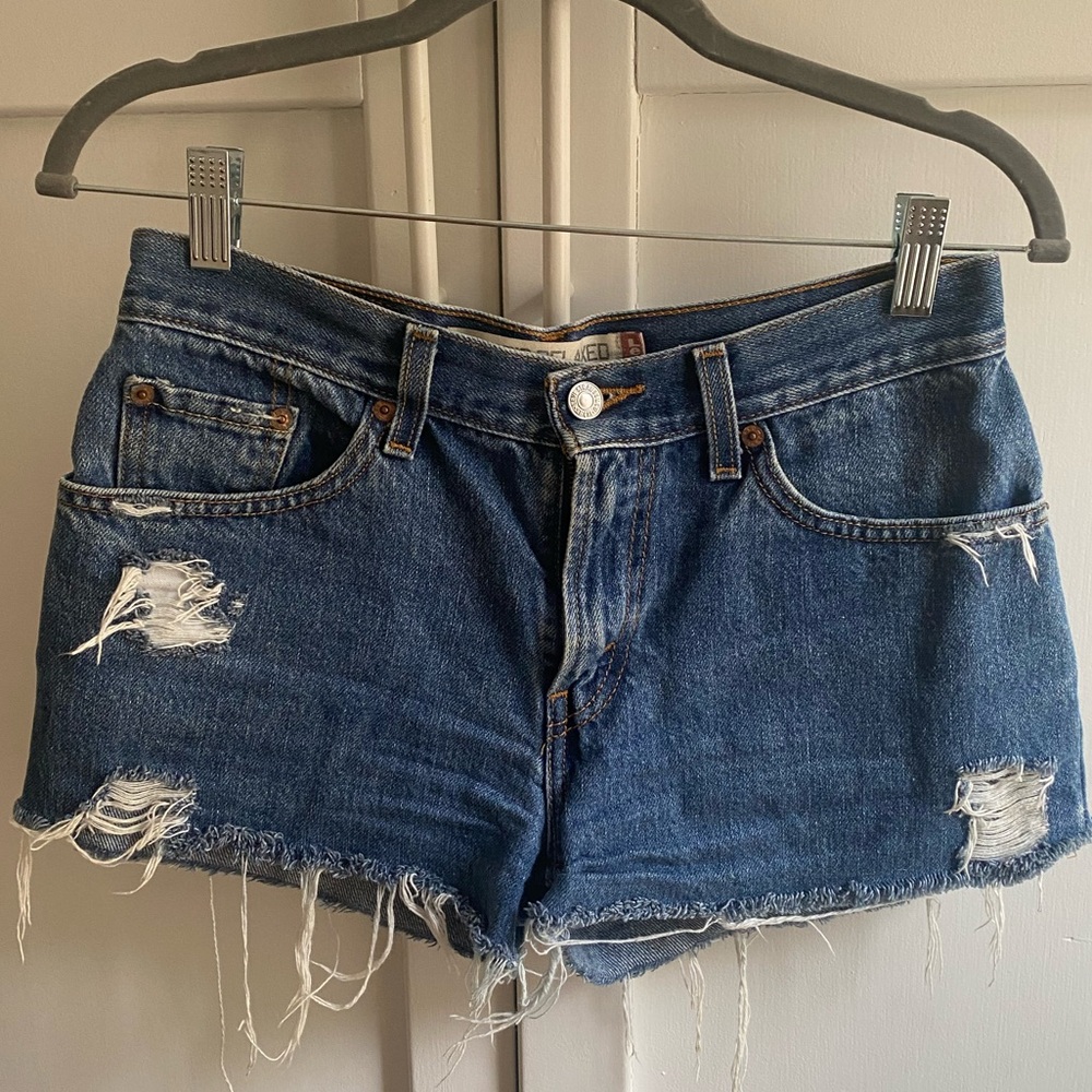 Levi’s Cutoff Shorts Size 8